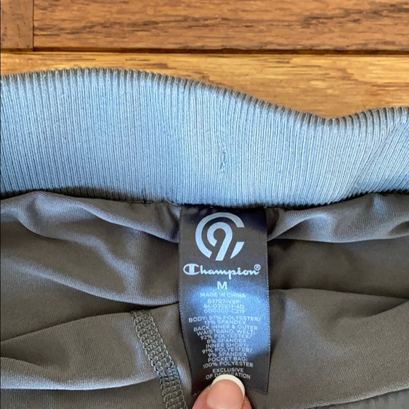 Champion 9 skort - Picture 2 of 5